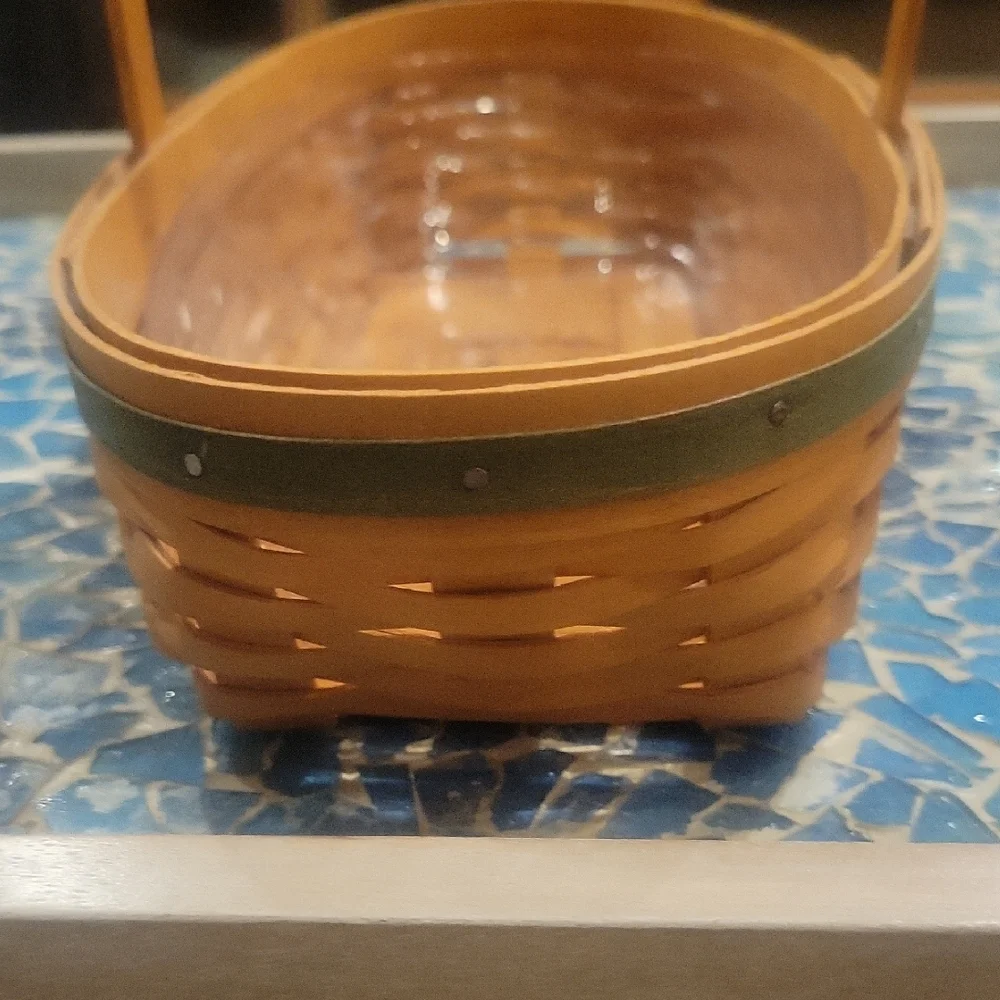Longaberger Vintage 2001 Peon Basket Part Of The May Series #12